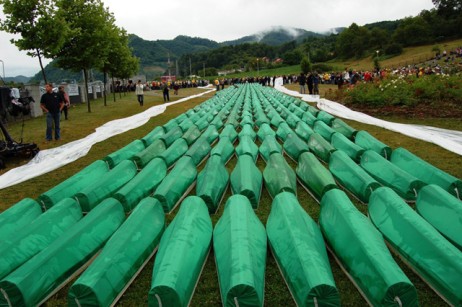 Potoçariko omenaldia, Srebrenican, 2007an. CC-by:Almir Dzanovic.