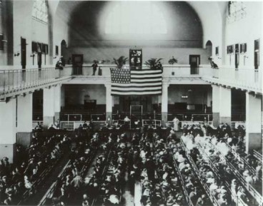 Ellis Island, etorkinen kontrolgunea New Yorken