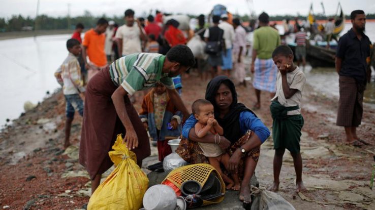 Rohingyak, gorrototik ihes