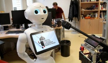 BertsoBot, bertso doinuak sortzen dituen robota