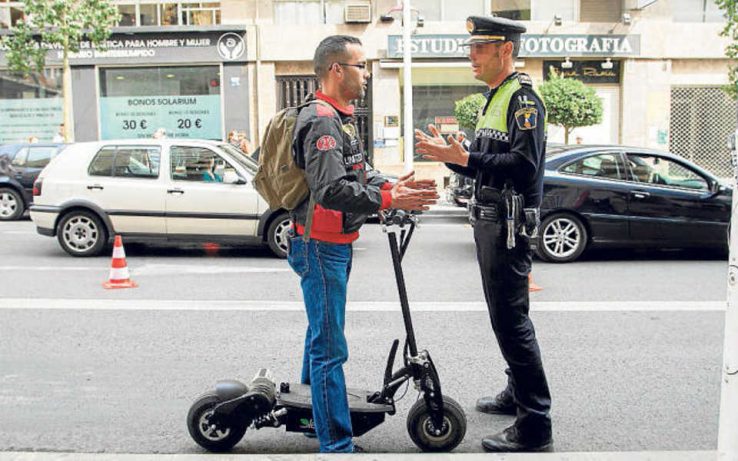 Ibilgailu elektriko berriak: Alternatiba bideragarriak distantzia laburretan