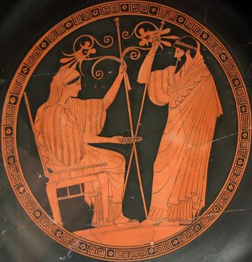 Hera eta Zeus aginte makilekin. Irudia: Tarantoko Arkeologia Museoa.