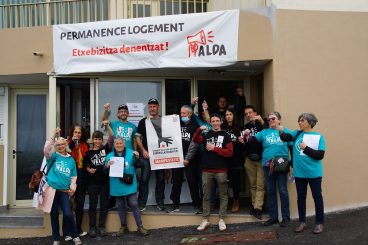 Aldak Airbnb bat etxebizitzari buruzko permanentzia batean eraldatu du Biarritzen