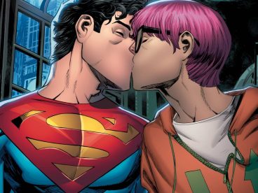 Supermanen musuak bihurtu nau homofobo