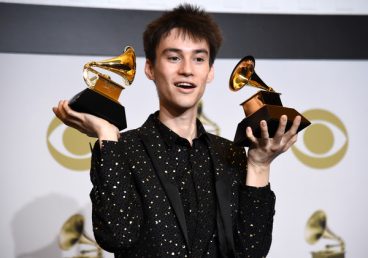 Jacob Collier berrarmonizazioaren artista gaztea ezagutzen