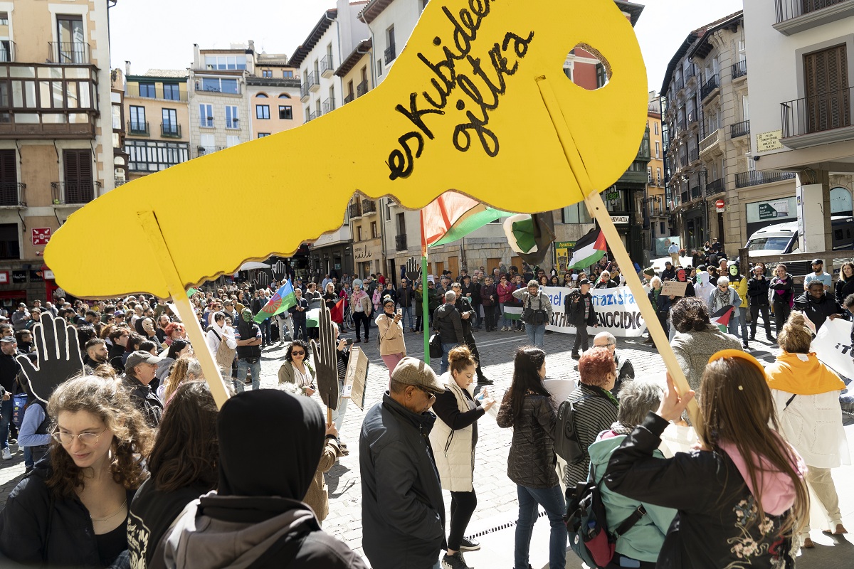 Jatorri eta kultur aniztasuna euskal egitasmo nazionalaren eraikuntzan