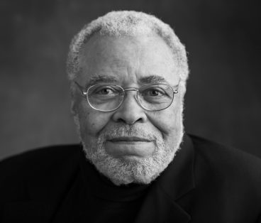 Darth Vader eta Mufasa-ren ahotsa, James Earl Jones aktorea hil da