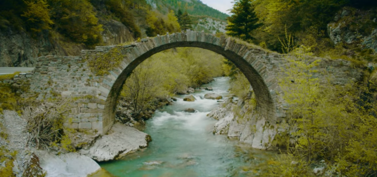 Pedro Miguel Etxenike fisikariak El secreto de la naturaleza dokumentala (José Antonio Pérez Ledo, 2018) aurkeztuko du Donostian, zientziaren eta edertasunaren inguruan dituen hausnarketei buruzkoa