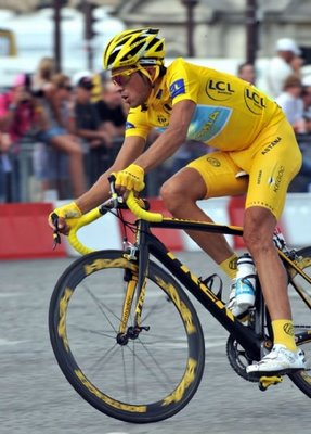 Alberto Contador doping kasu batean nahastuta?